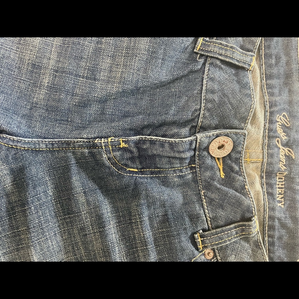 Guess jeans bootcut low rise never worn! - Picture 2 of 4